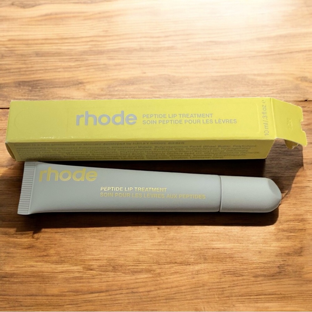 RHODE by Hailey Bieber Shea Butter Peptide Lip Treatment - Passion Fruit
